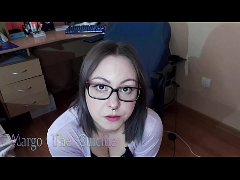 ❤️ Нүдний шилтэй тачаангуй охин камер дээр Шодойг гүн хөхөж байна ❤️ Шууд гэдсээр порно манайд ❌